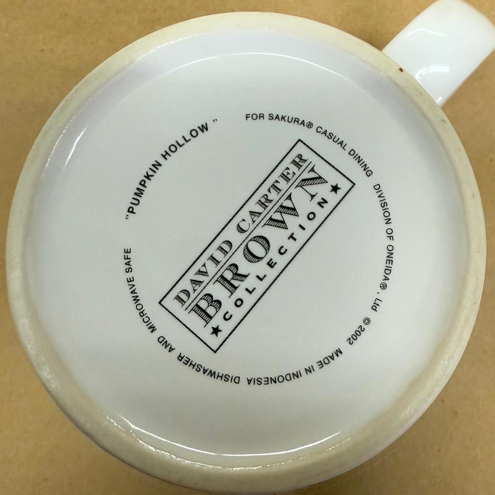 Sakura David Carter Brown Collection Pumpkin Hollow Black Cats Mug-2002